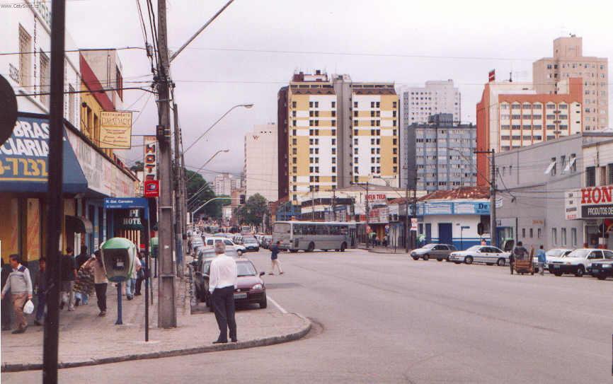 Foto: Braz�lie-Jedna z hlavn�ch ulic v Curitib�