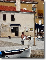 v prav� poledne